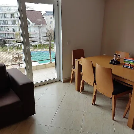 Ideal Three Bed For Families Closed To The * Napospart