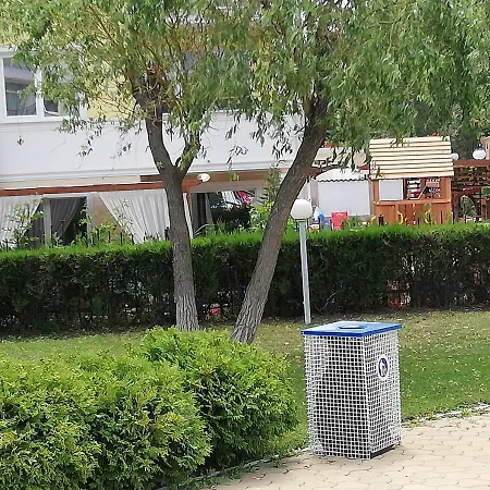 Apartman Ideal Three Bed For Families Closed To The