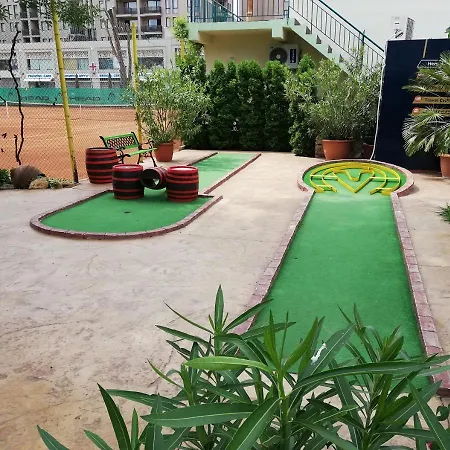 Ideal Three Bed For Families Closed To The * Солнечный берег