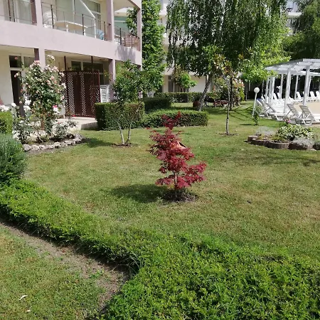 Apartman Ideal Three Bed For Families Closed To The