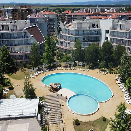 Apartman Ideal Three Bed For Families Closed To The Napospart